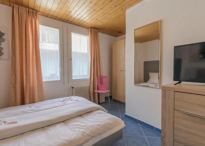 Swiss Mountains * Interlaken